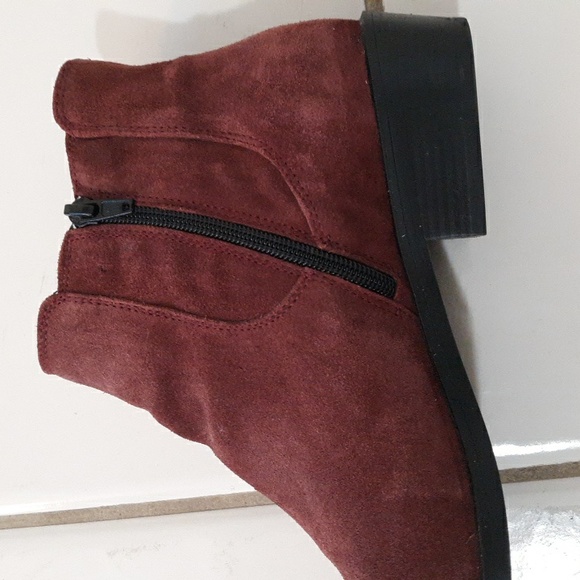 Burgundy ankle boots - Picture 5 of 11